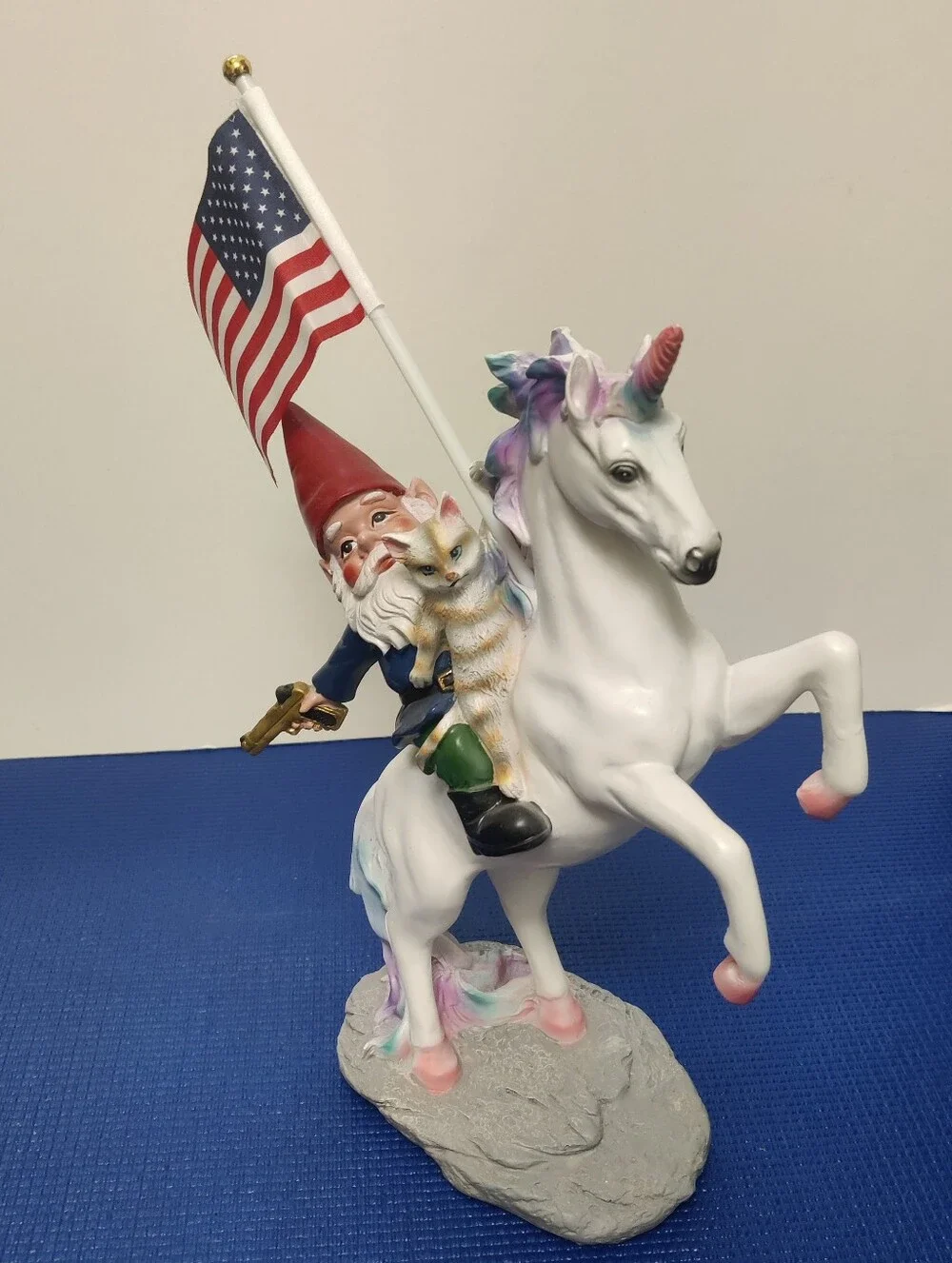 Patriotic Gnome on White Unicorn Figurine - Novelty Party Decor